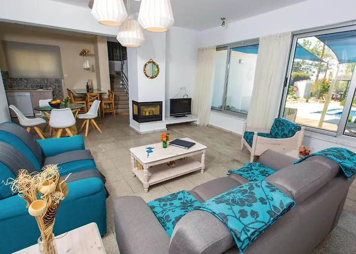 Σπίτι διακοπών Beautiful In With Kitchen