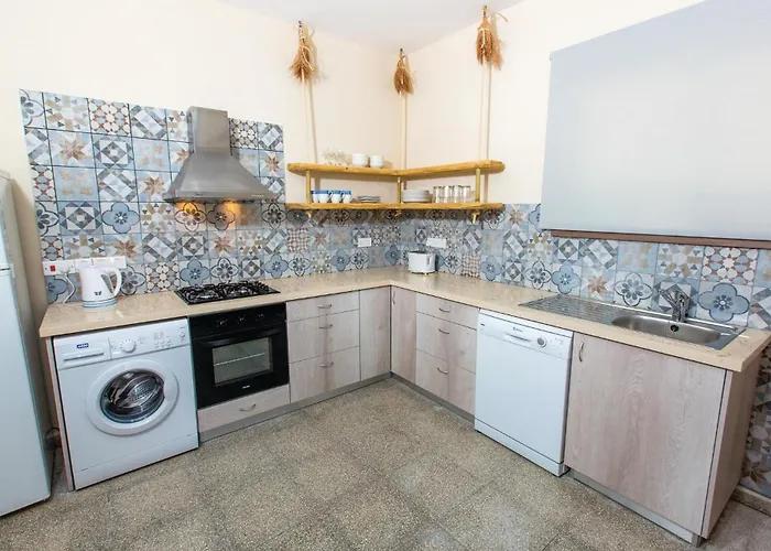 Semesterbostad Beautiful In With Kitchen